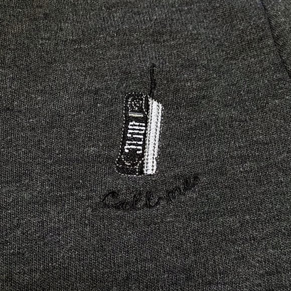 Embroidered Crop Top - Picture 3 of 6